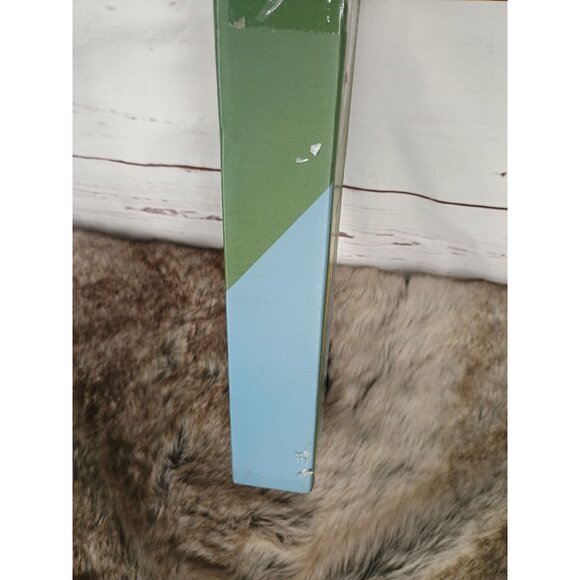 Box of 12 Laskey Dripless Taper Candles 9 1/2" Classic Pink - Picture 3 of 7